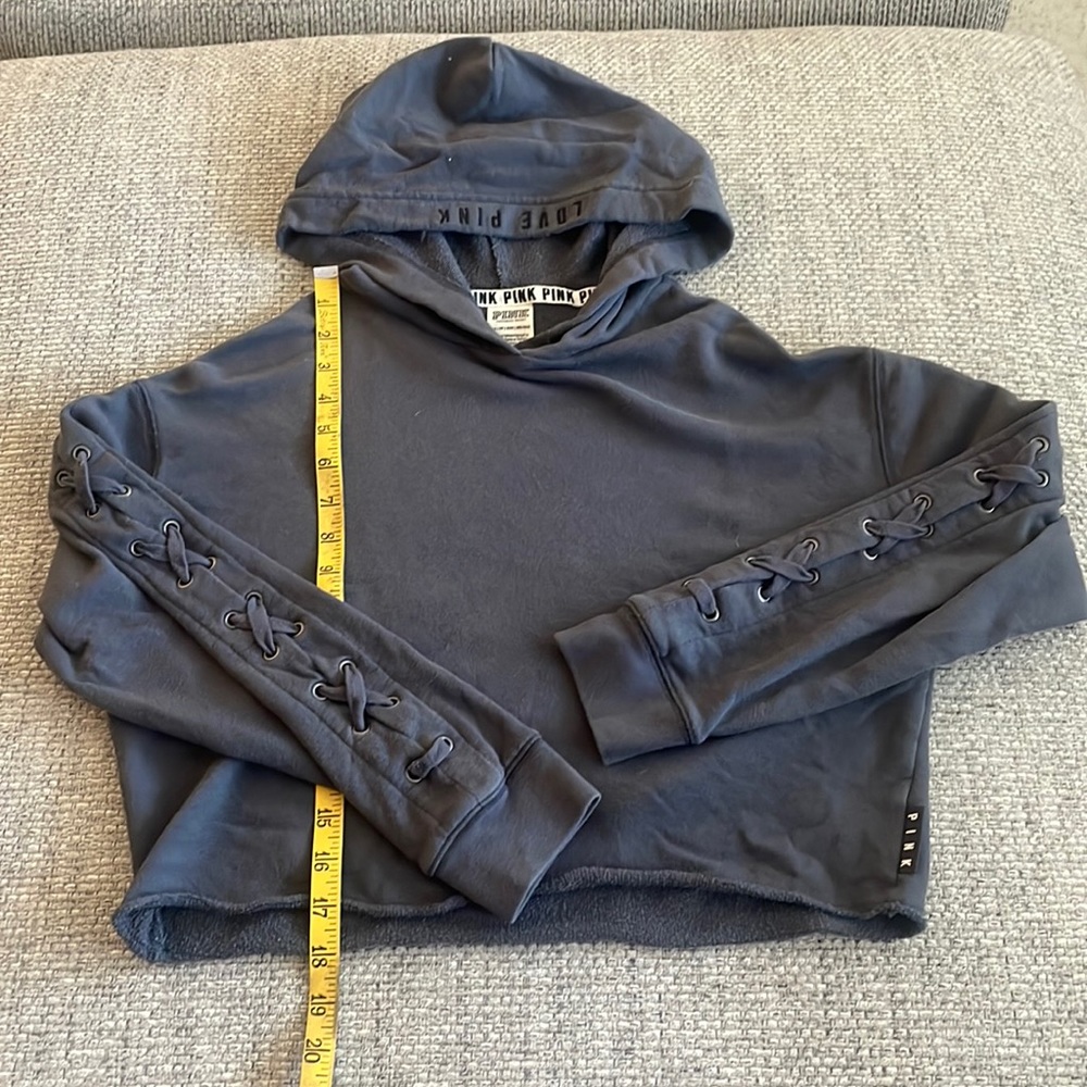 EUC Pink Cropped Hoodie!